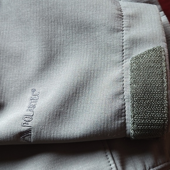 Patagonia Shell Jacket - Picture 9 of 9